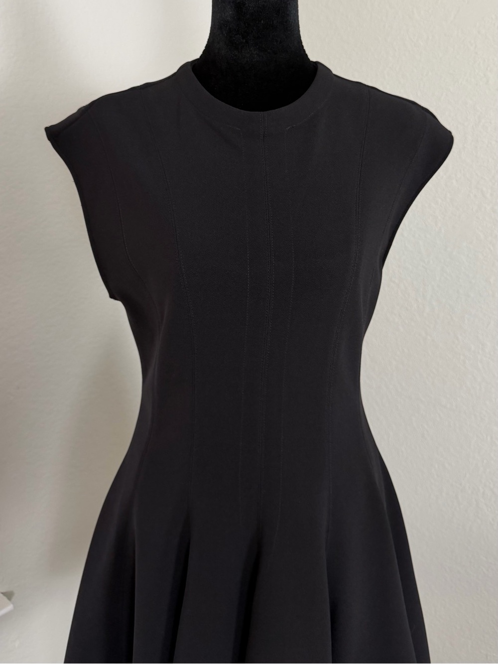 NWT Gianni Bini Parisian Fit & Flare Mini Dress Black 8 Formal MSRP $159 - Picture 3 of 13